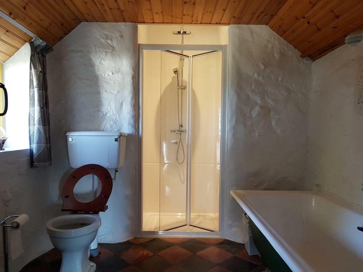 Stunning Views At Ballagh Cottage Newcastle Newcastle  Eksteriør billede